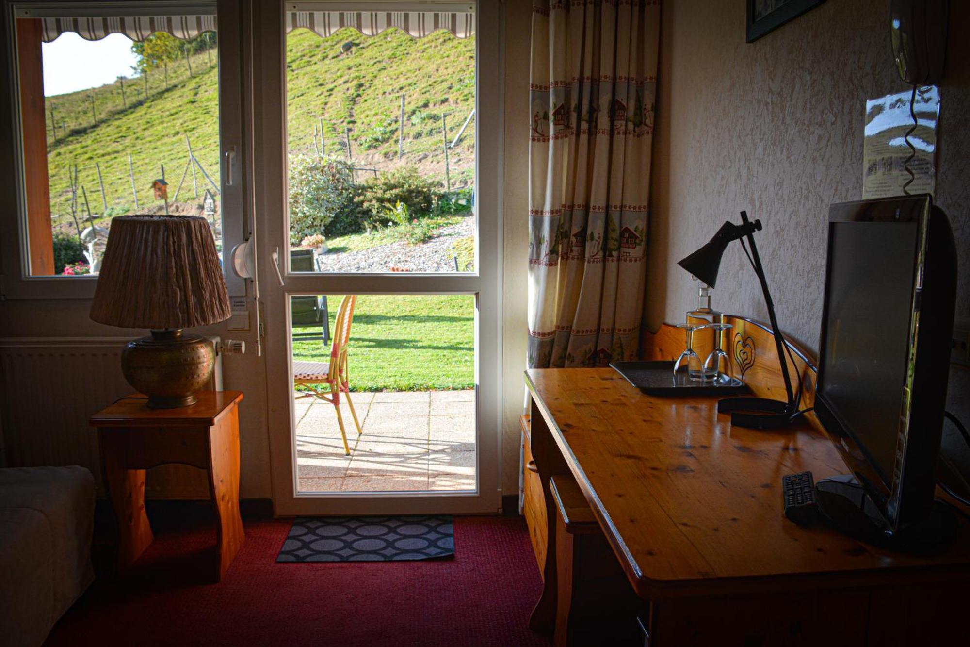 Logis Hotel Restaurant La Petite Auberge Alsace Le Hohwald Exterior foto